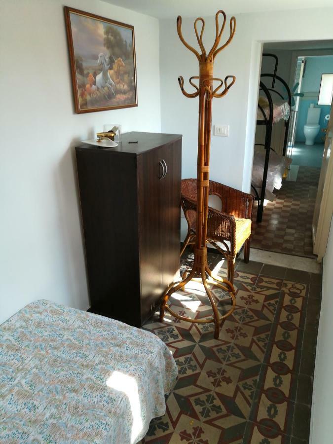 Enrico Gli Amici Del Mare Appartement Catánia Buitenkant foto